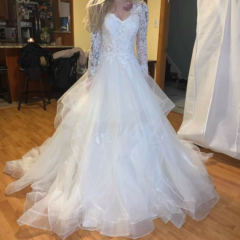 Wedding gown